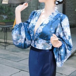 Oriental satin blue top